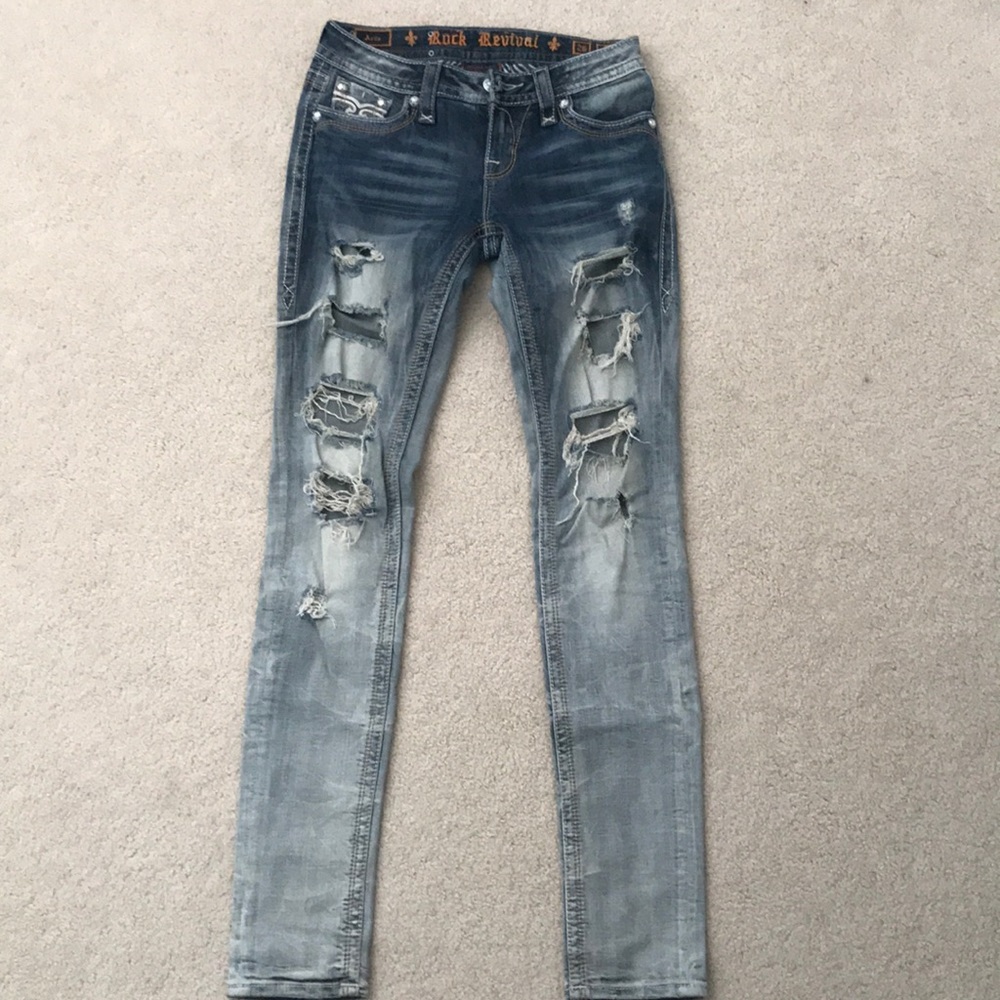 Rock revival skinny jeans
